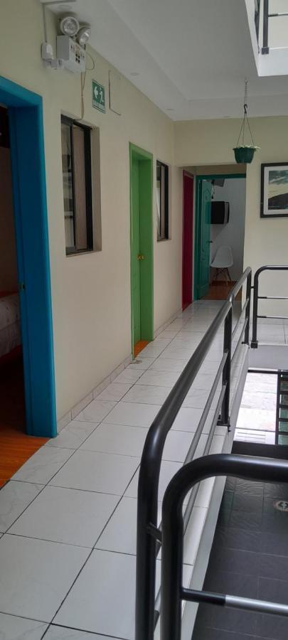 Hostal Brilliant Quito Exteriör bild