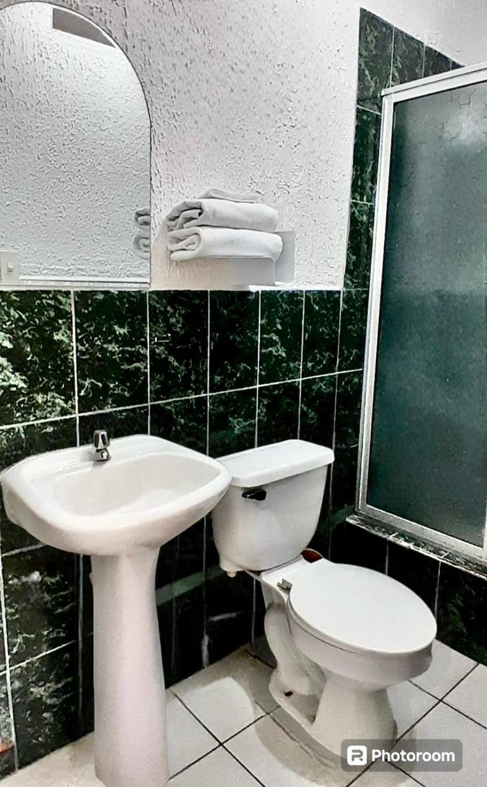 Hostal Brilliant Quito Exteriör bild
